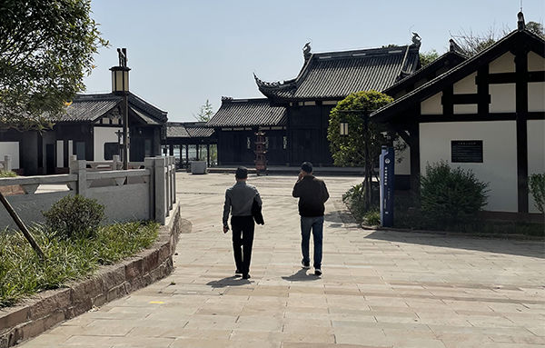 景區考察